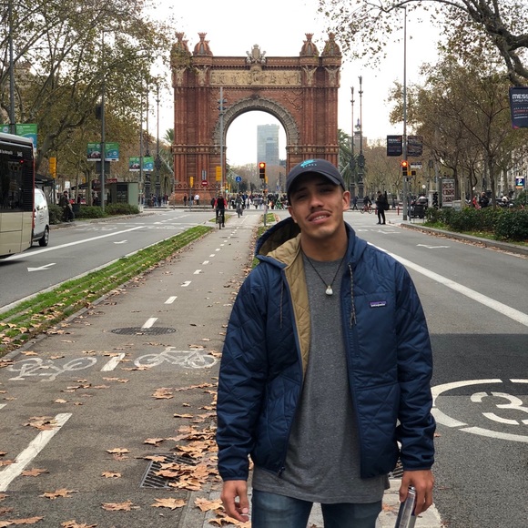 Meet your Posher, Cristian - Picture 3 of 4